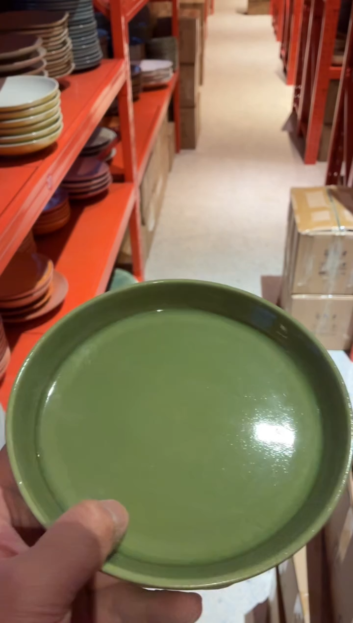 瓷片宇***哥251微瑕绿色立边盘1个