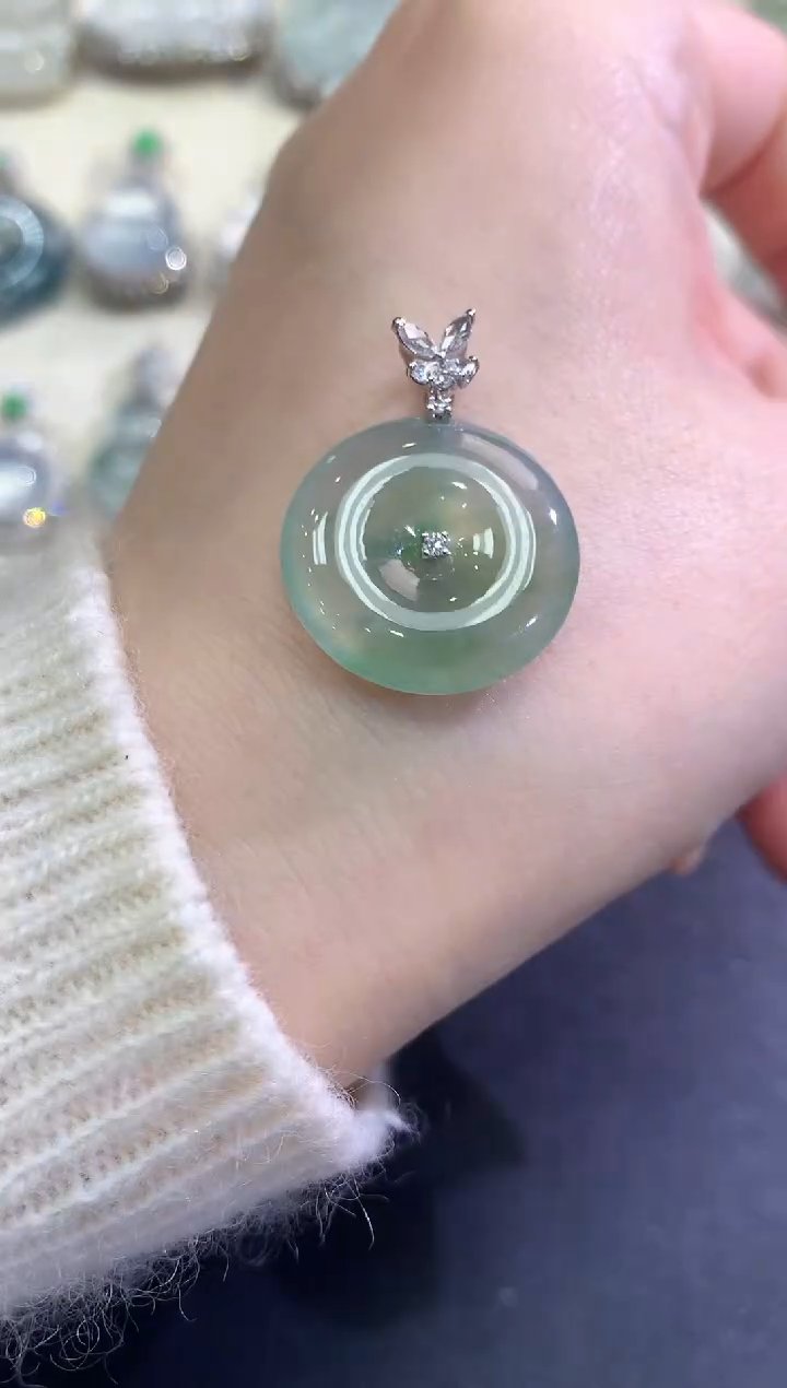 【闪购商品】翡翠颈饰18K金镶嵌B56   多样性一件发货