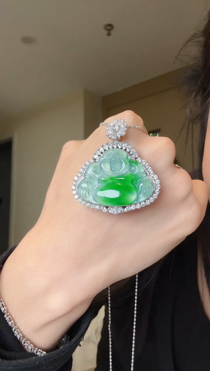 【闪购商品】翡翠吊坠(不含链)银S925镶嵌天然翡翠吊坠