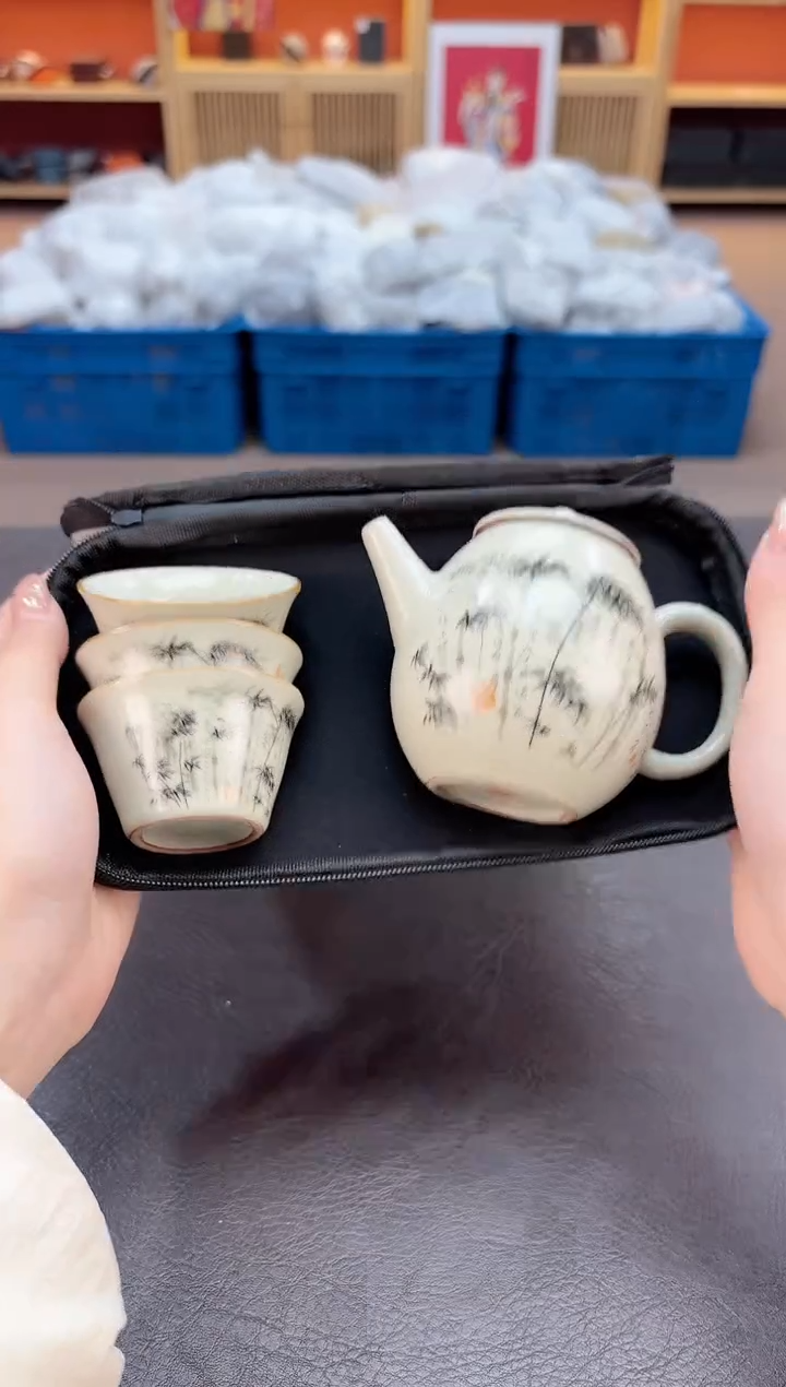 【闪购商品】摆件瓷SC1111111111
