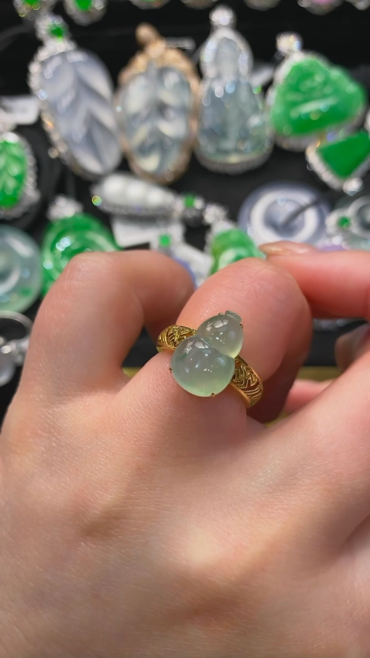 【闪购商品】翡翠颈饰未镶嵌戒指