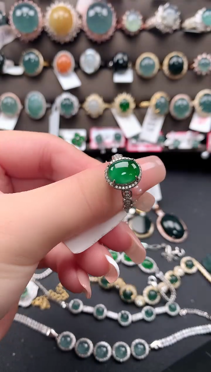 【闪购商品】翡翠戒指银S925镶嵌52141