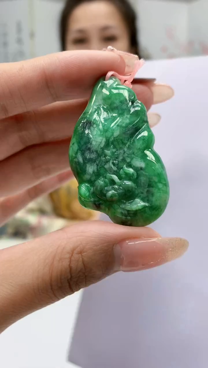 【闪购商品】定制翡翠未镶嵌4989mm-毛货挂件142
