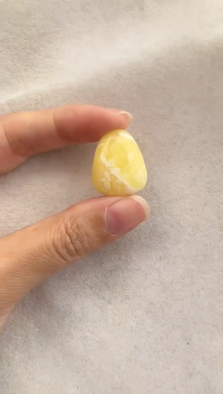 【闪购商品】琥珀裸石未镶嵌10118265-吊坠