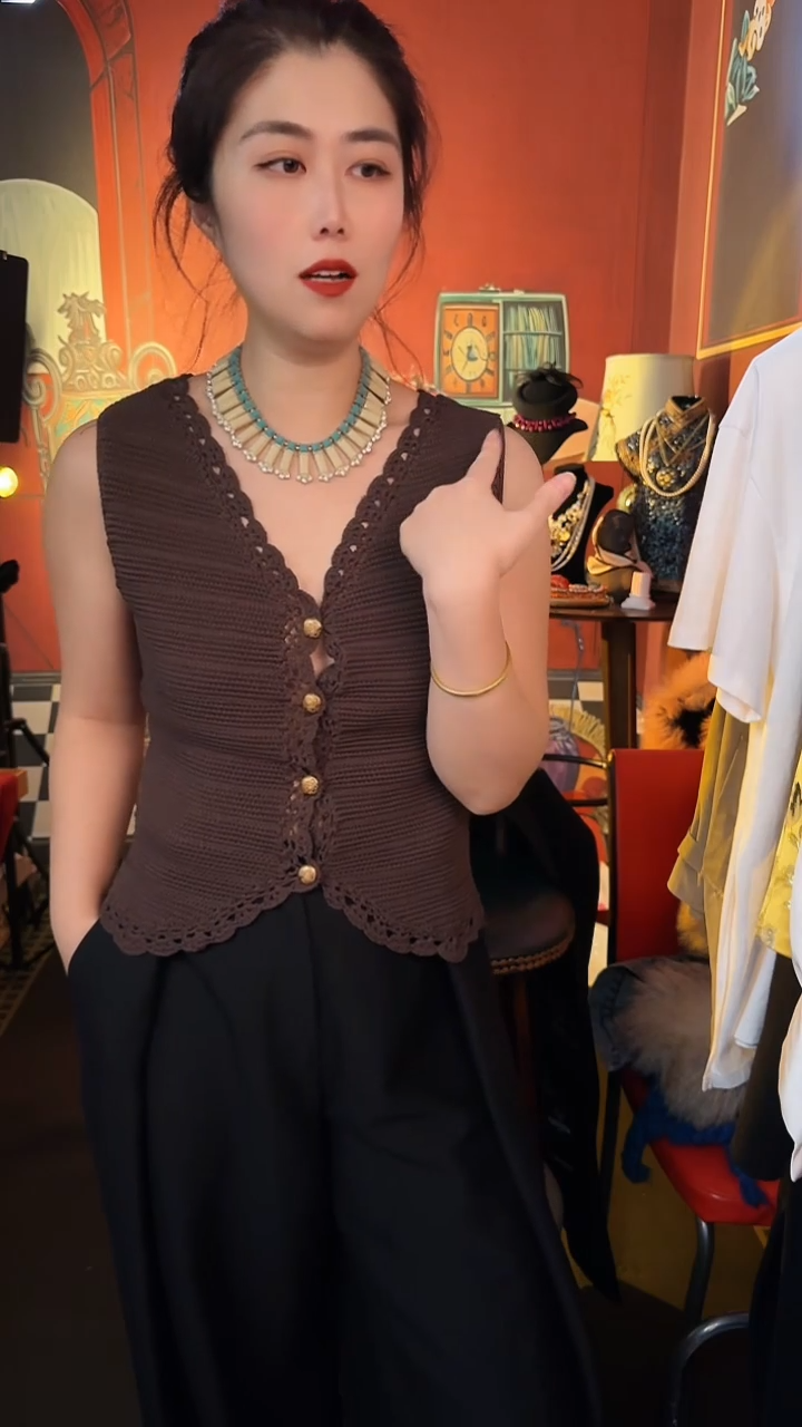 合金无合金无孤品不折腾系列奶绿色项链