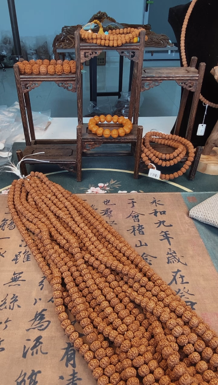 【闪购商品】金刚菩提手串560勿里达老树王+钢丝刷