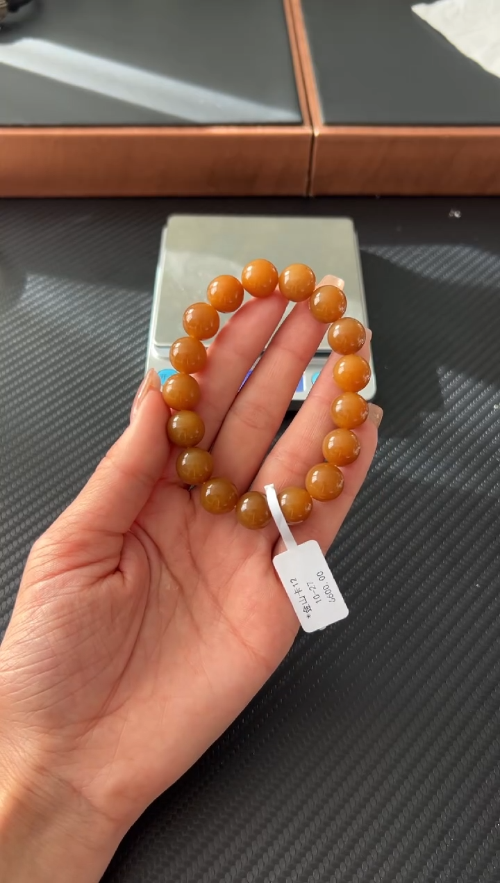 未镶嵌手串和田玉且末金山微色差卡12J