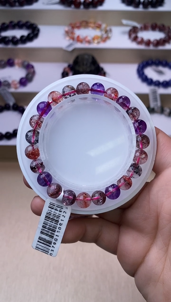 【闪购商品】水晶手链未镶嵌黑加仑超七8m+