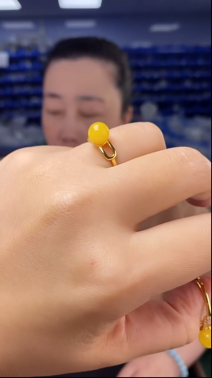 银S925镶嵌蜜蜡戒指JZ3860