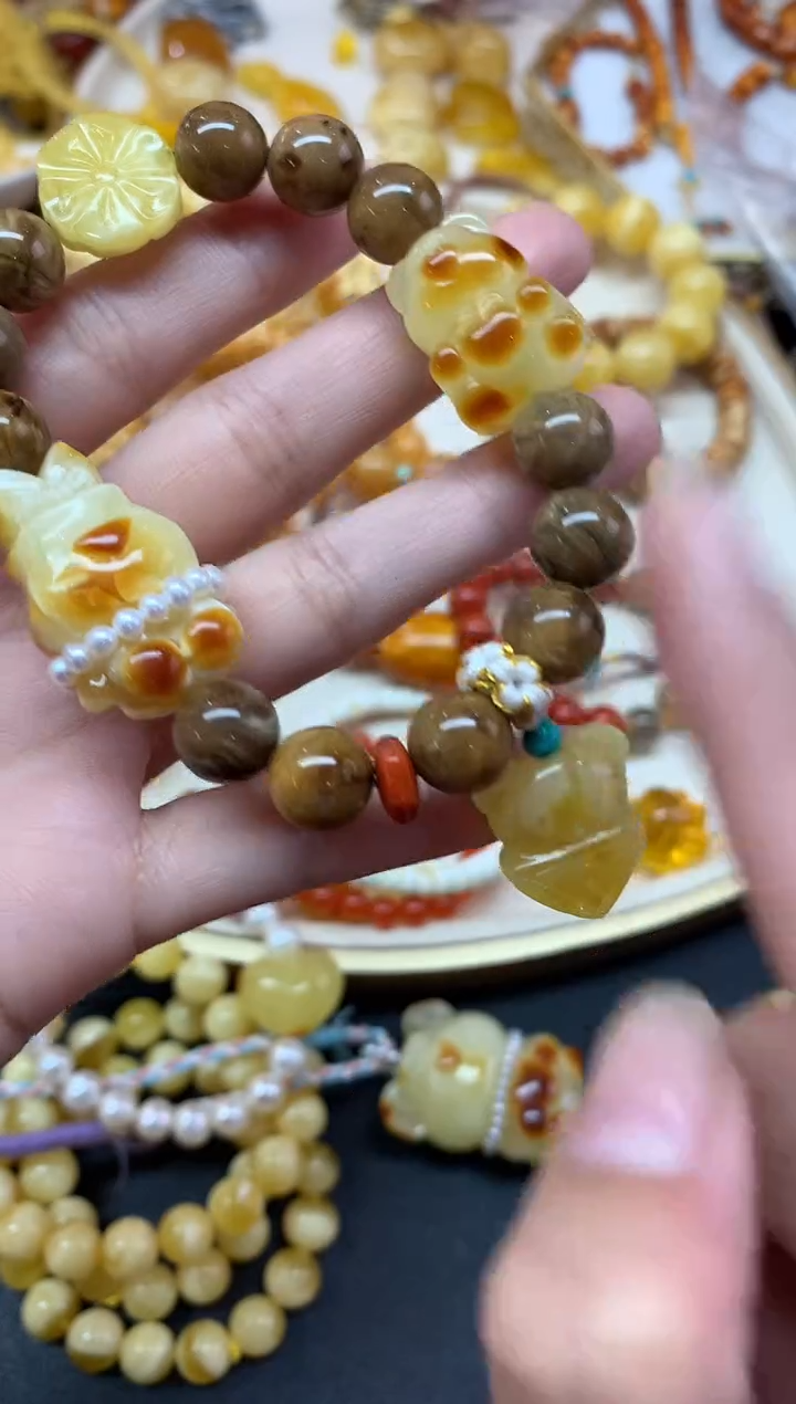 【闪购商品】蜜蜡裸石未镶嵌手串A151|1680