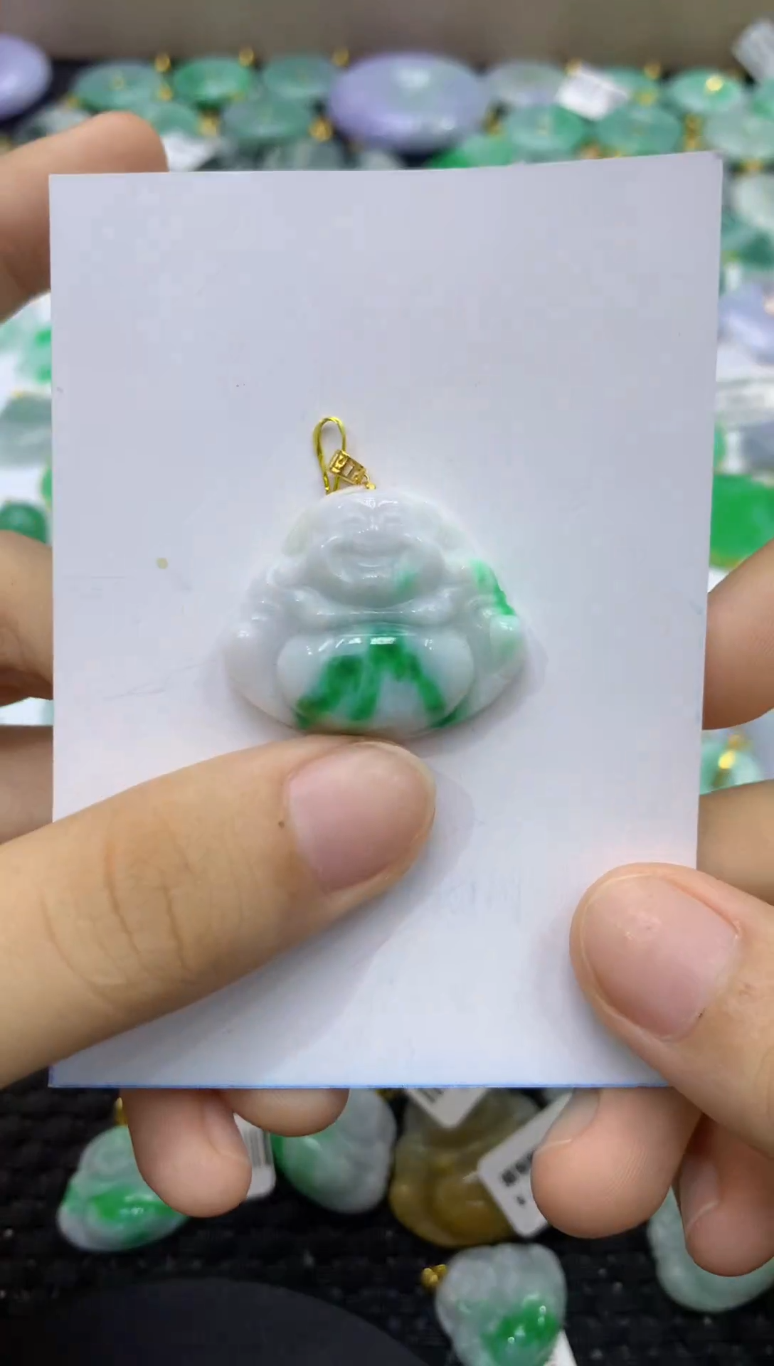 颈饰18K金镶嵌翡翠天然缅甸翡翠A货