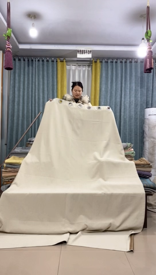 布成品窗帘    1.9+2.7