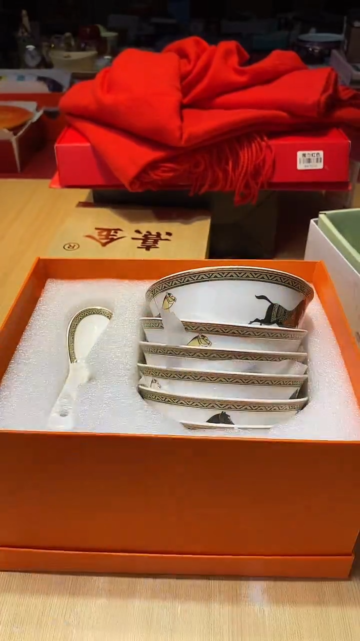 瓷片生活的本意是开心啊@@1