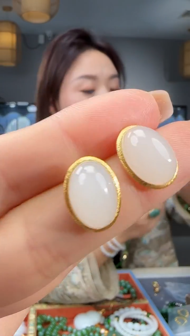 银S925镶嵌和田玉耳饰1