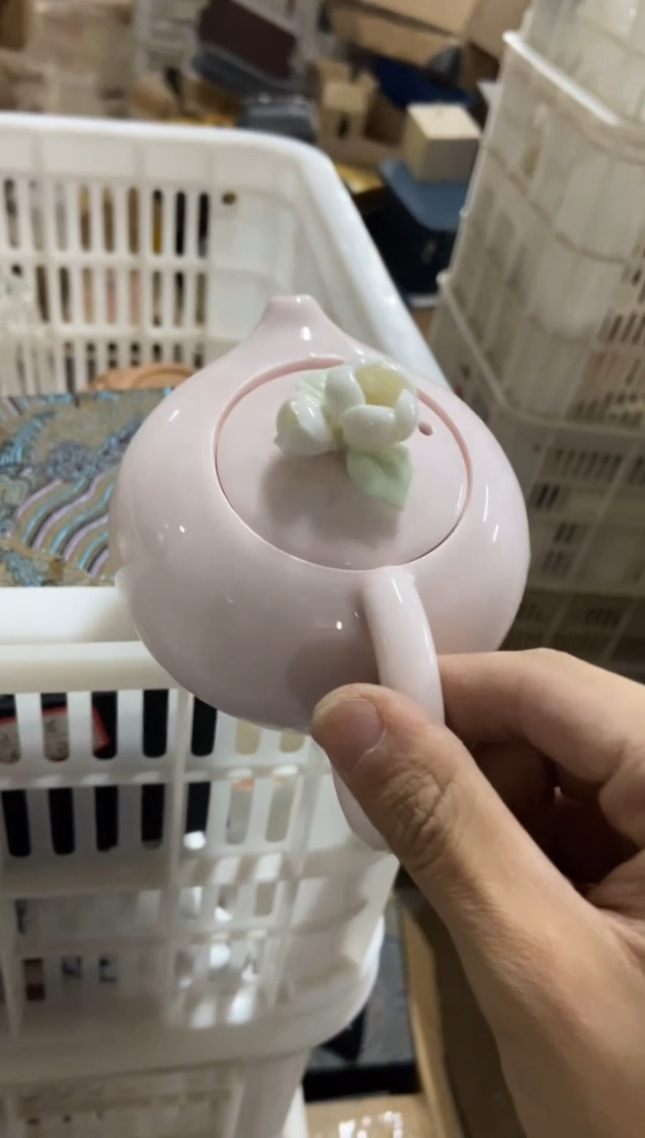 无运费险有瑕疵的摄影的产品有使用过的痕迹有点脏介意勿拍