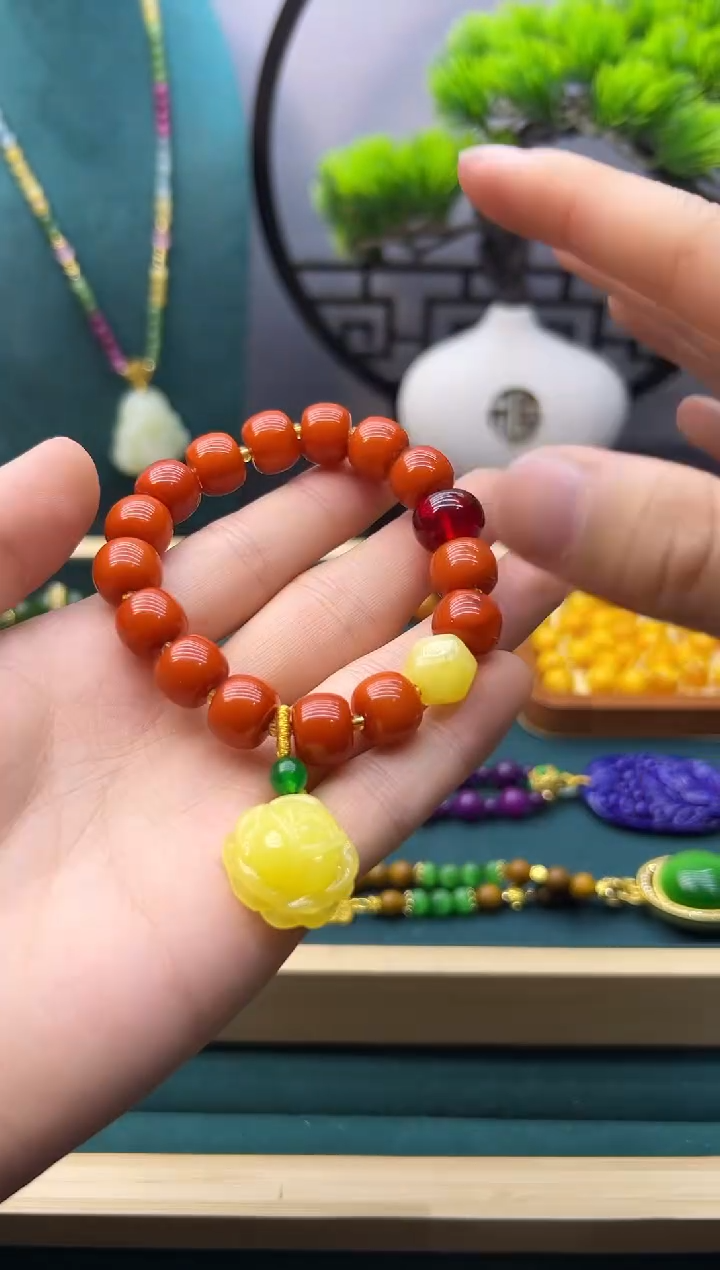 【闪购商品】蜜蜡手链14K金镶嵌S119