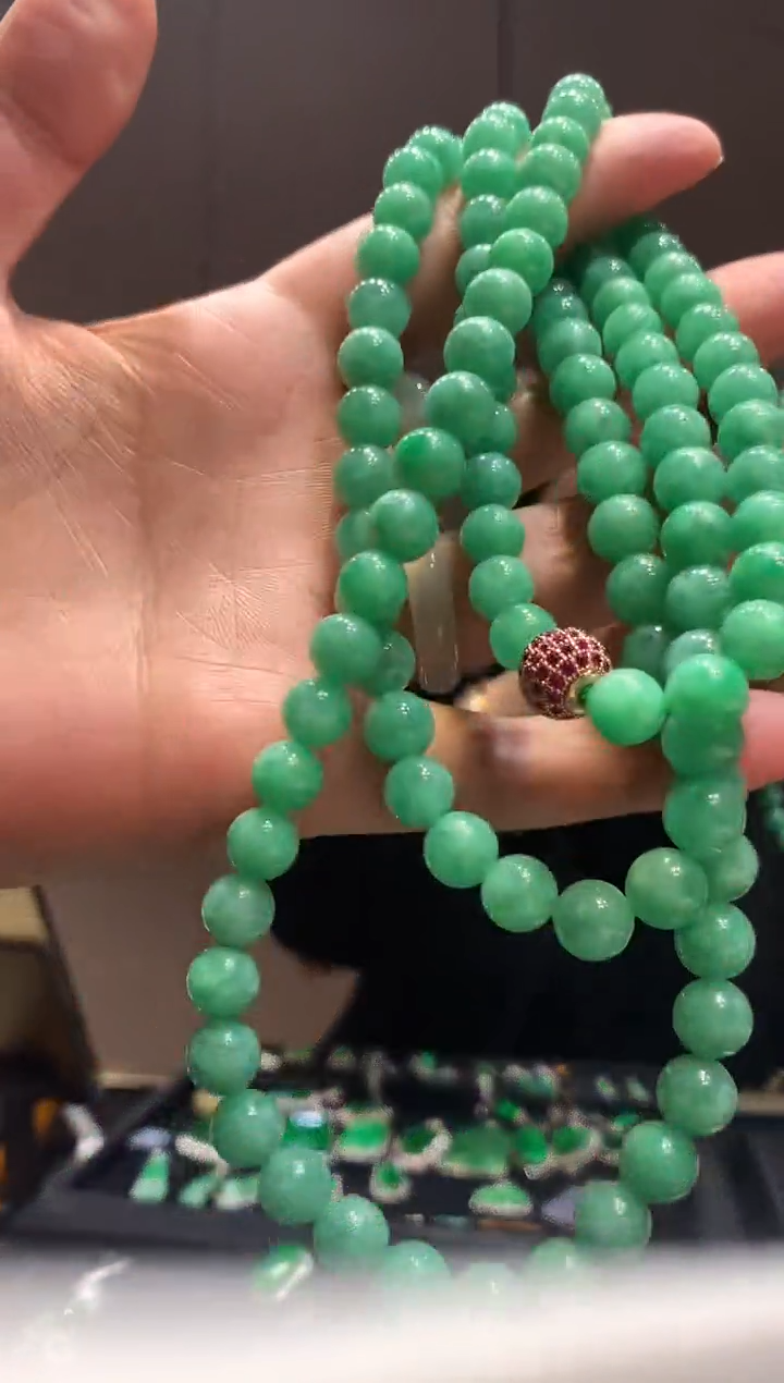 【闪购商品】翡翠吊坠(不含链)未镶嵌珠链