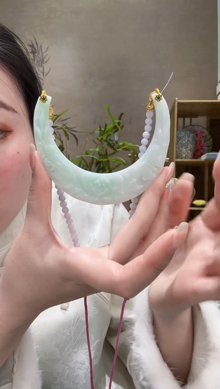 【闪购商品】翡翠颈饰未镶嵌吊坠