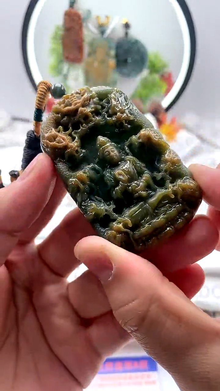 【闪购商品】翡翠颈饰未镶嵌观音