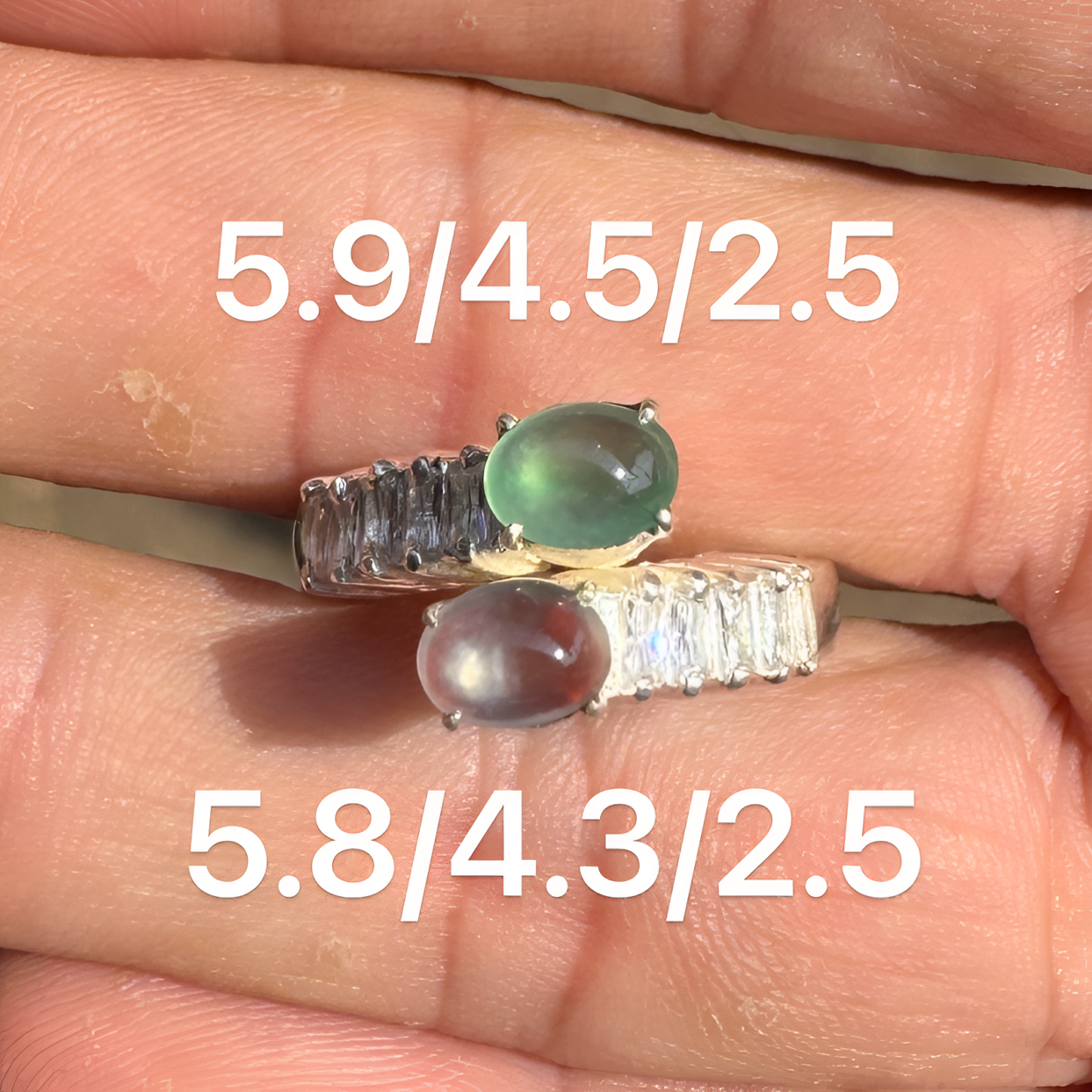 0216(小哪吒在源头)玻璃种翡翠双彩戒面干净杠味荧光足M40