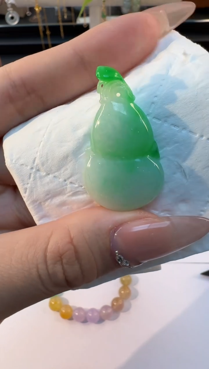 【闪购商品】翡翠颈饰未镶嵌缅甸翡翠A货吊坠
