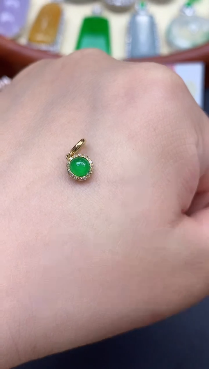 颈饰18K金镶嵌翡翠155-中国好珍宝