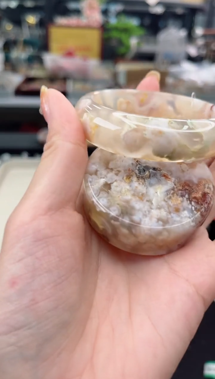 【闪购商品】石英质玉手镯未镶嵌53圈口（赠品镯心）S98075