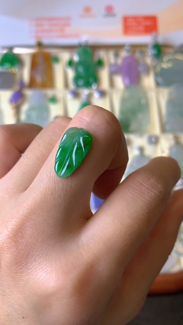 【闪购商品】定制翡翠未镶嵌1裸玉（客户意向镶嵌）