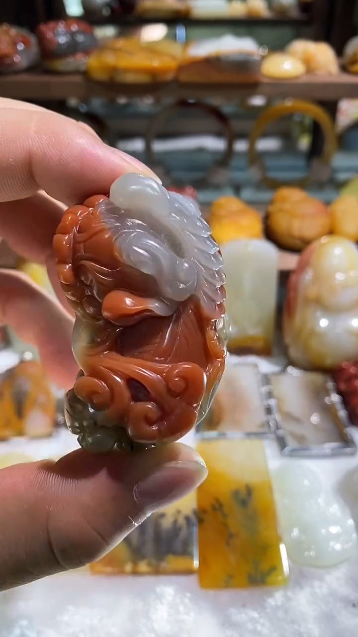 未镶嵌石英质玉（黄龙玉）吊坠(不含链)黄龙玉貔貅