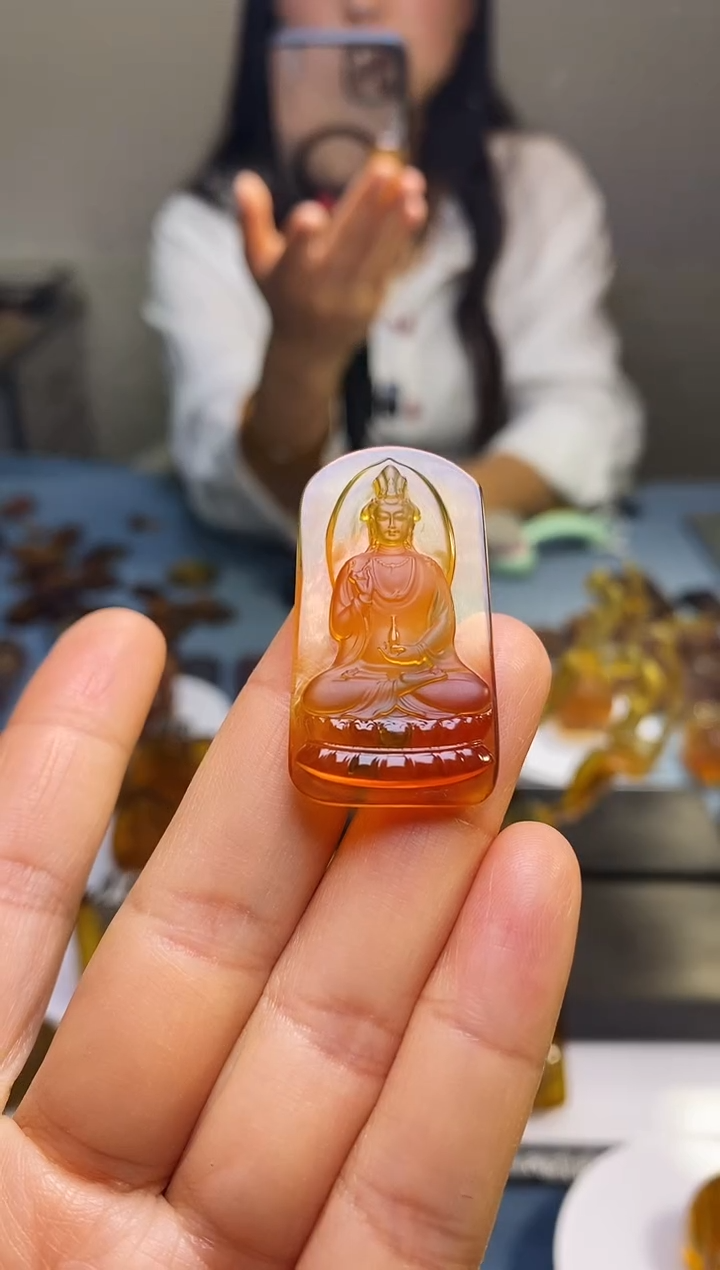 【闪购商品】琥珀颈饰未镶嵌SN12-56（观音）