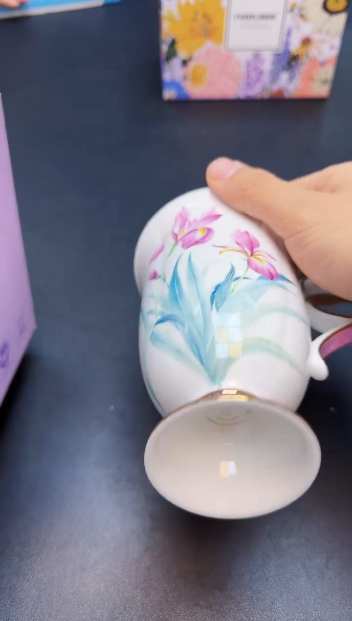 【闪购商品】杯全新正品一件不留@@A777