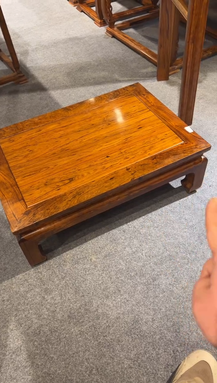 【闪购商品】花梨木类木雕炕桌1111111111