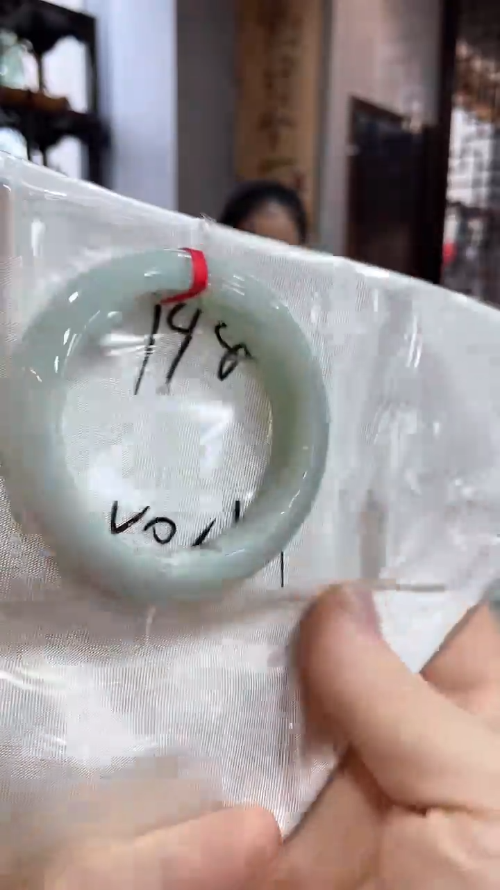 未镶嵌手镯翡翠50-51