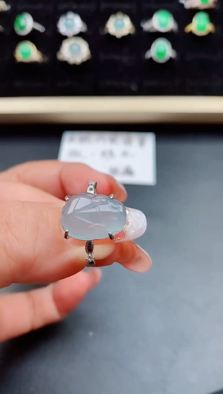 【闪购商品】翡翠戒指银S925镶嵌058080