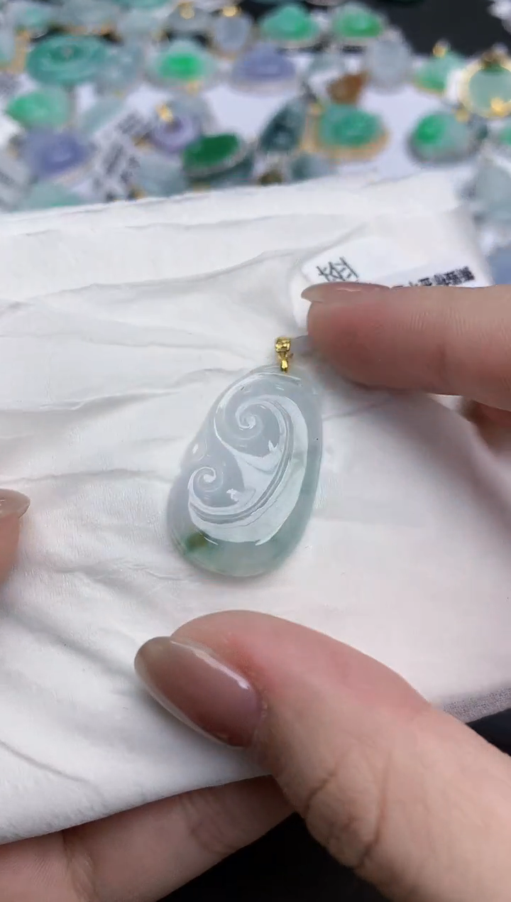 【闪购商品】翡翠颈饰18K金镶嵌天然缅甸翡翠A货