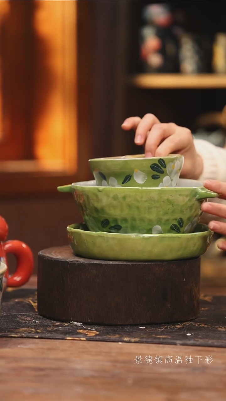 陶瓷景德镇高温釉下手绘陶瓷