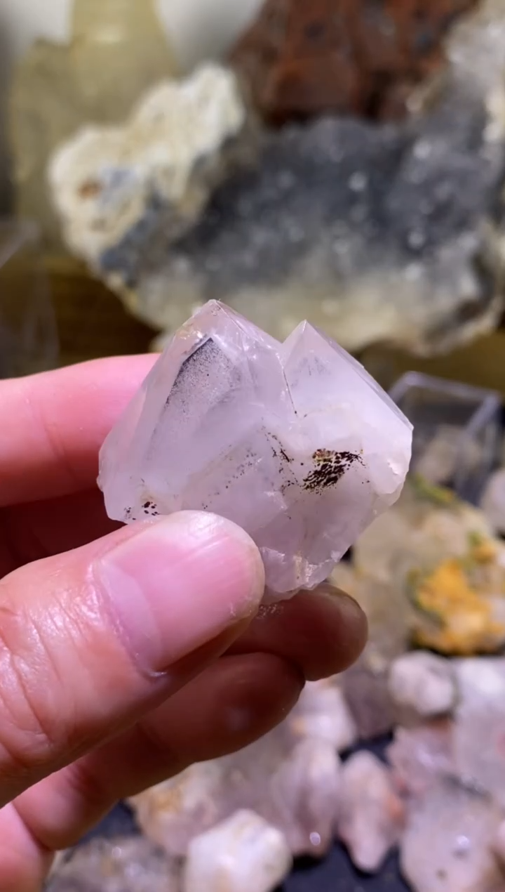 未镶嵌珠宝半成品水晶102号四川美姑超七花园水晶