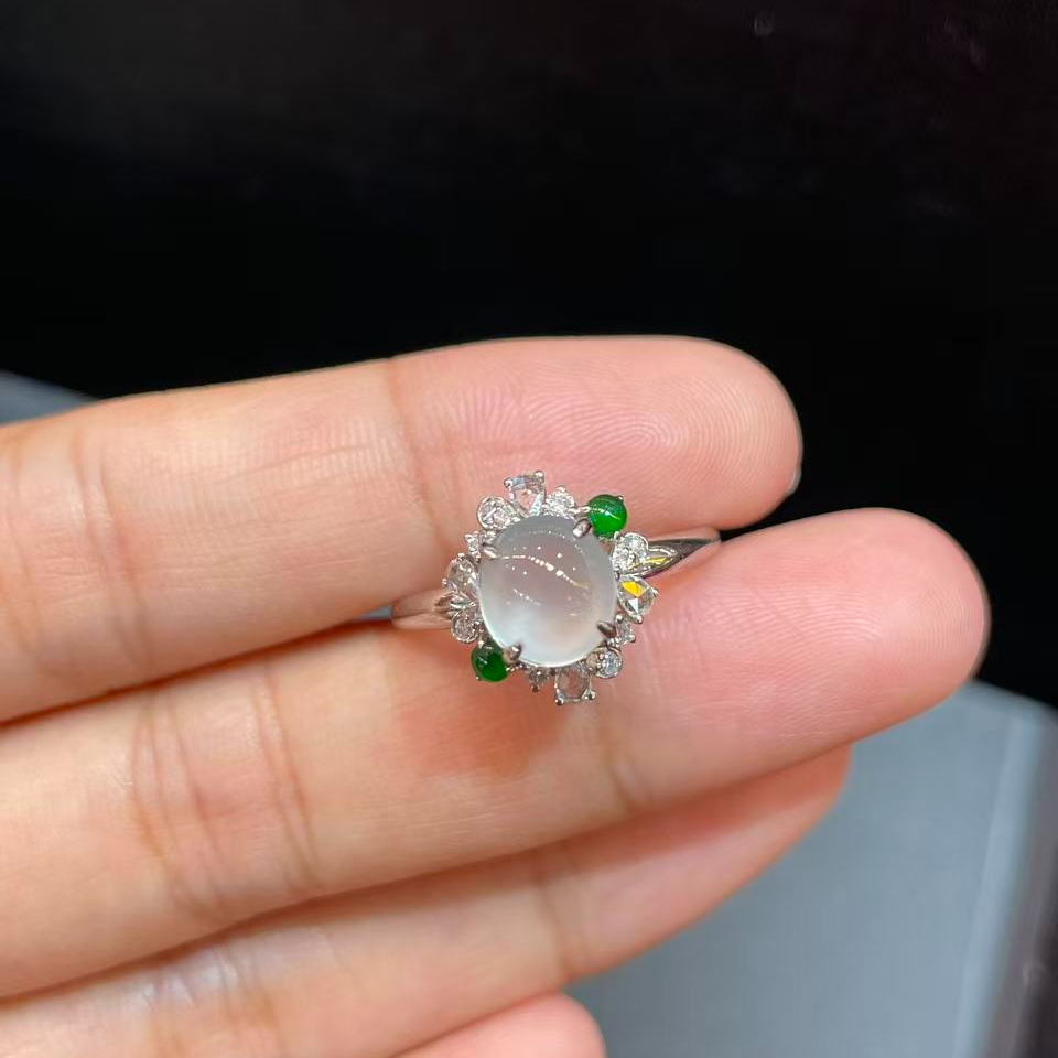 【知禧】天然缅甸A货翡翠18K金镶嵌高冰种白冰蛋面戒面戒指女款玉石