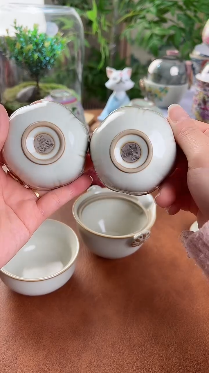 【闪购商品】老实人茶具铺古道缘