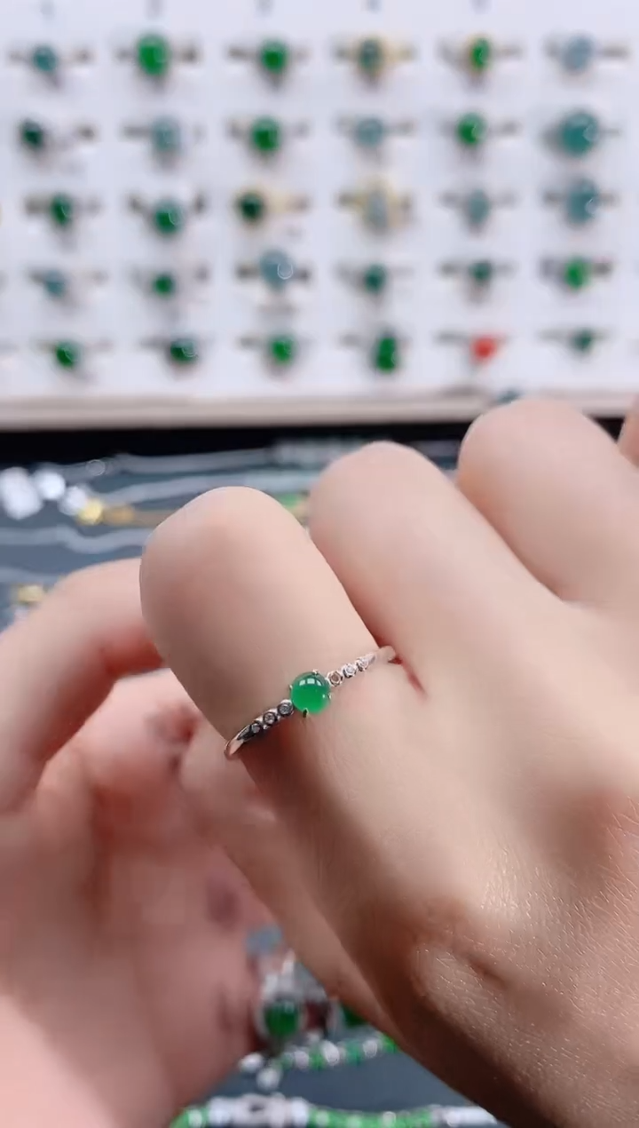 【闪购商品】翡翠戒指银S925镶嵌天然翡翠