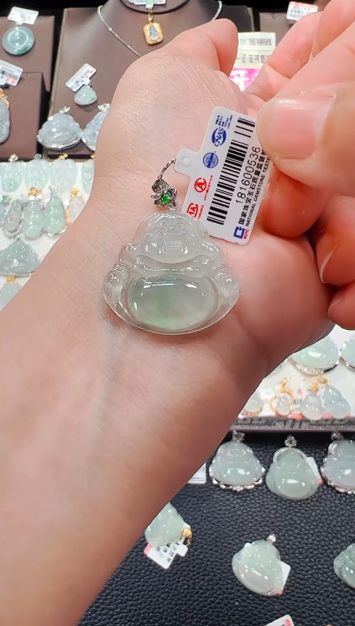 【闪购商品】翡翠吊坠(不含链)18K金镶嵌佛公吊坠536