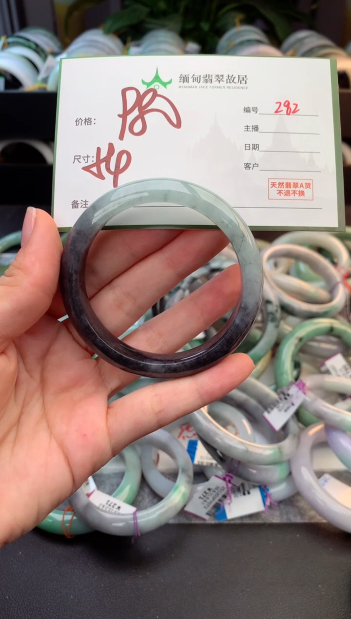 未镶嵌定制翡翠玉*宝毛货需精细抛光+多人