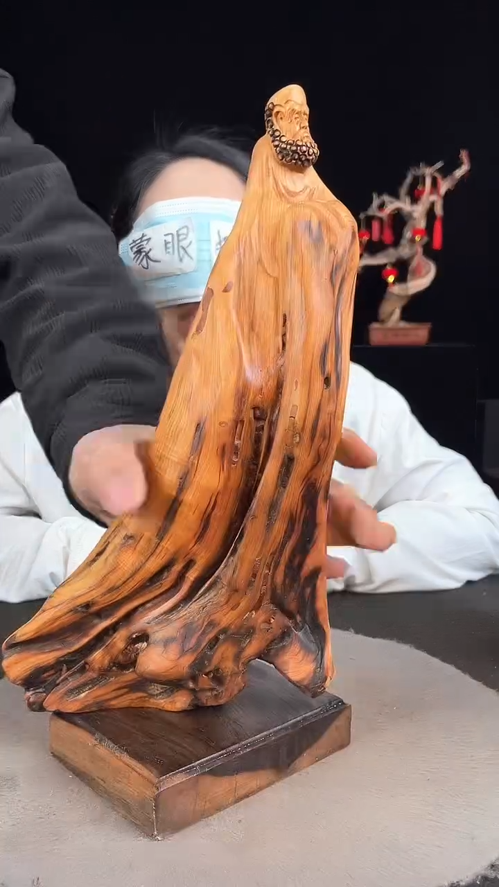 【闪购商品】柏木（崖柏）其他手工摆件,先抢先得!