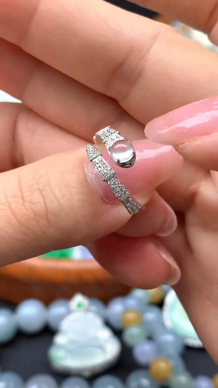 【闪购商品】翡翠戒指18K金镶嵌181-天然翡翠