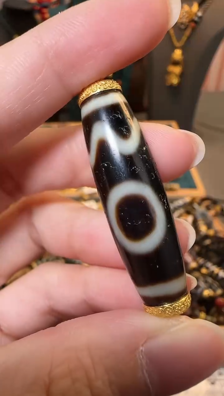 【闪购商品】玛瑙吊坠18K金镶嵌吊坠