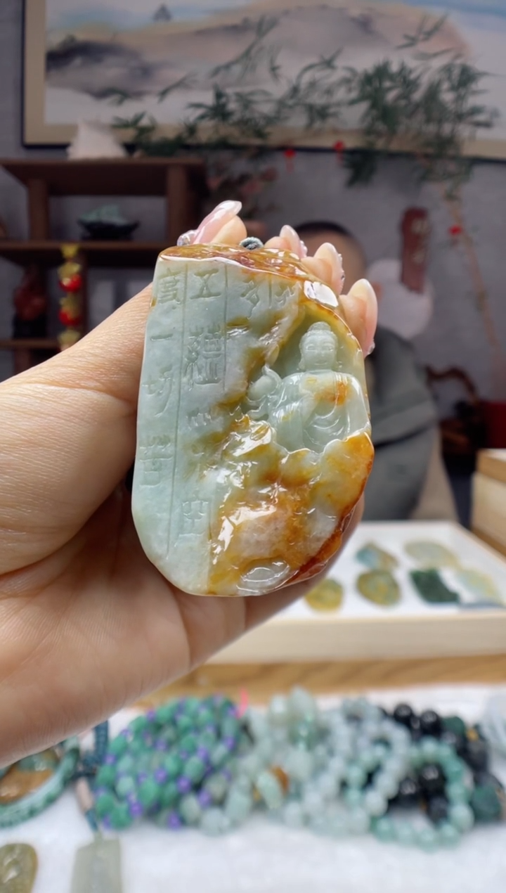 【闪购商品】定制翡翠未镶嵌佛