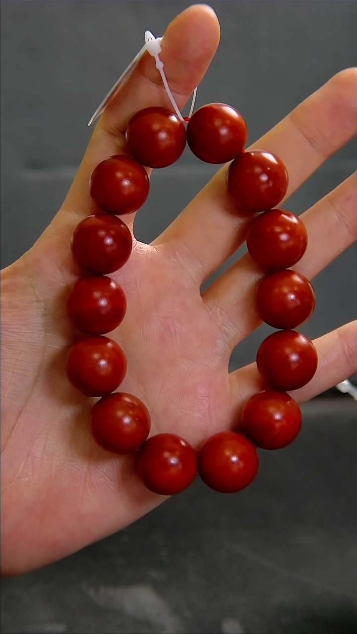 【闪购商品】南红玛瑙手串未镶嵌023DY00305产品一个