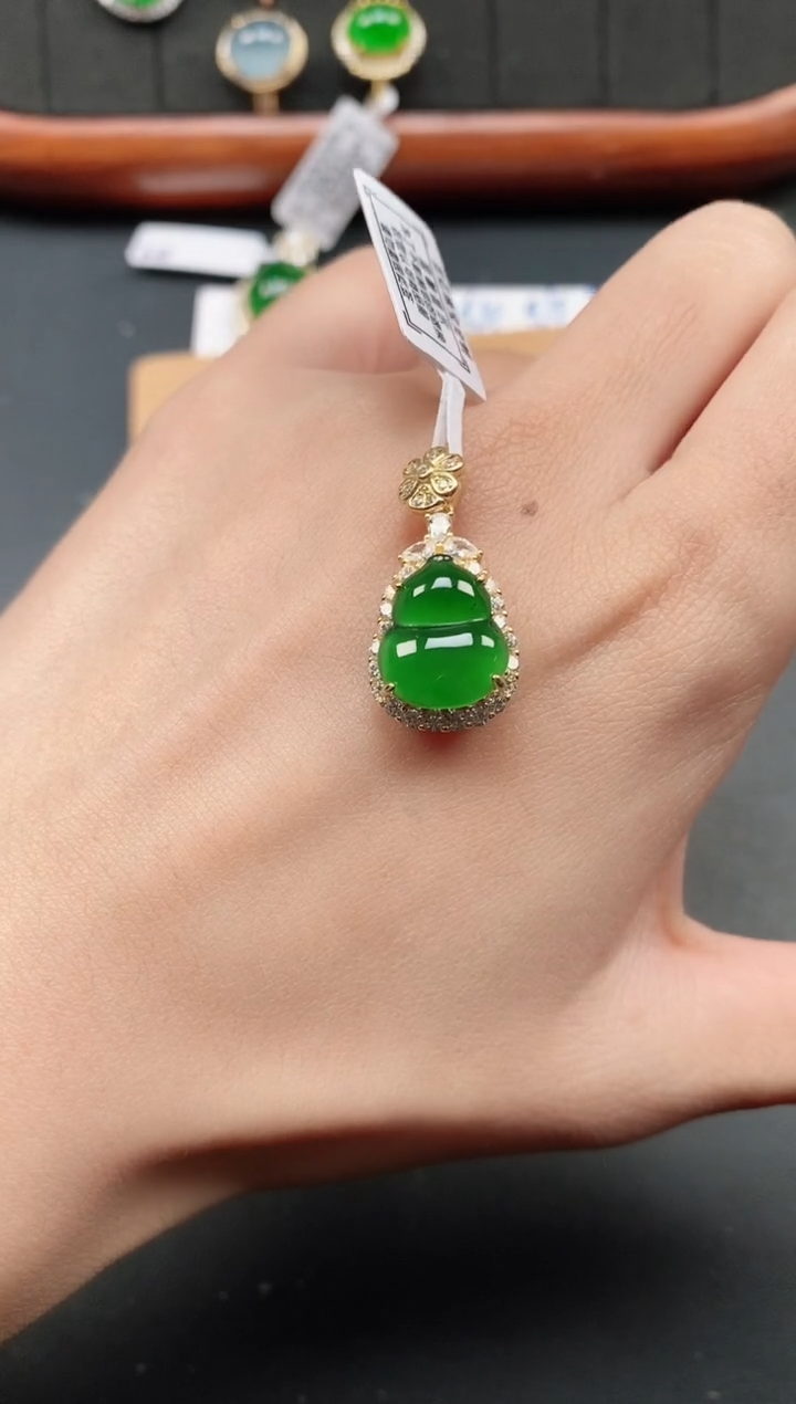 银S925镶嵌戒指翡翠1