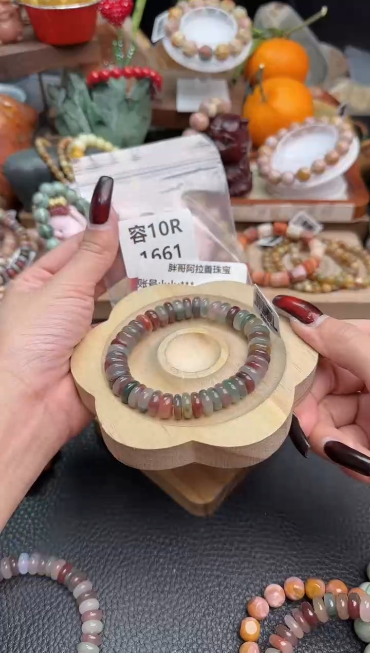 【闪购商品】石英质玉手链未镶嵌10R1661