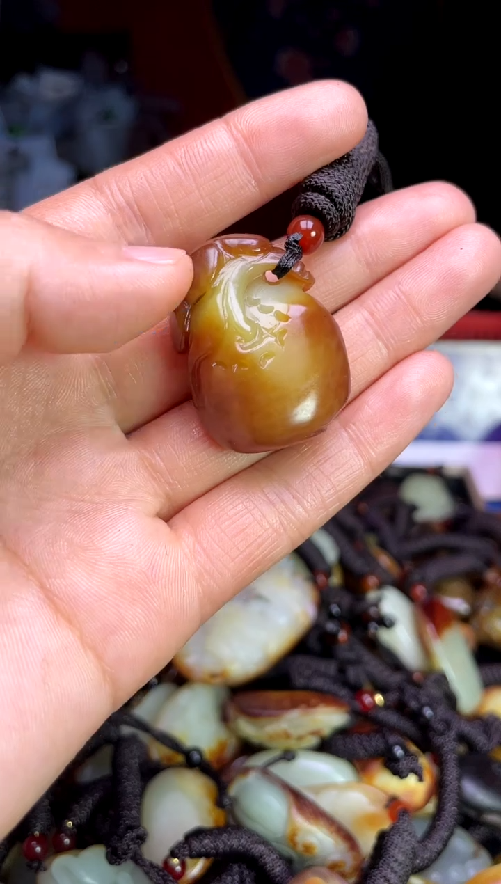 【闪购商品】和田玉未镶嵌颈饰456456